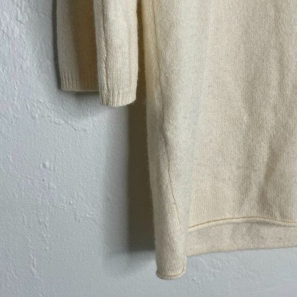 J Crew Deep V-Neck 3/4 Sleeve 100% Cashemere Sweater Cream Size Large - Picture 7 of 7